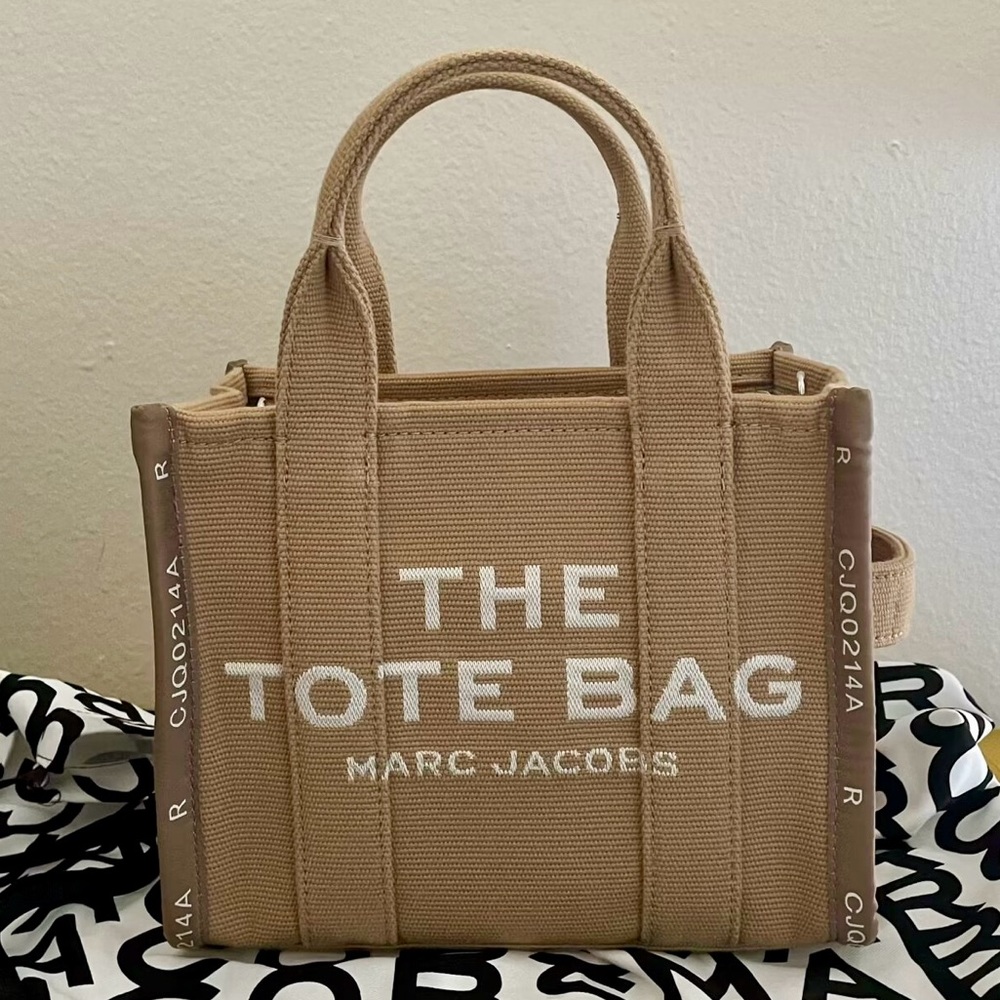 Marc Jacob’s JACQUARD SMALL TOTE BAG